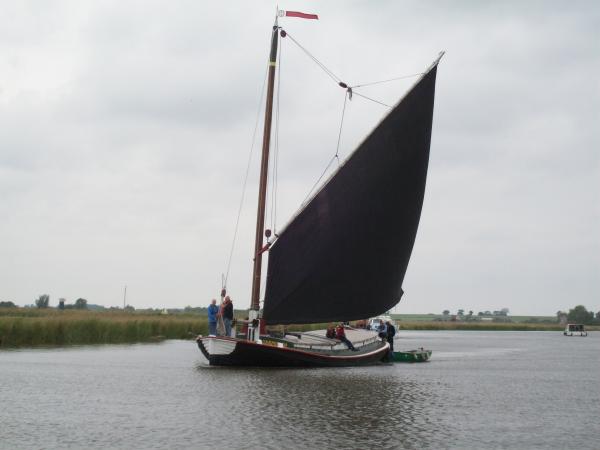 Port side view, under sail