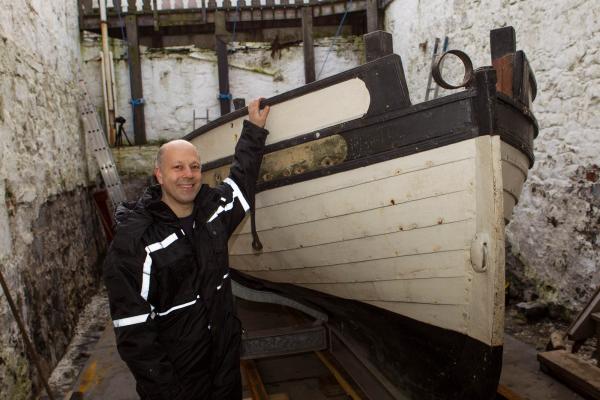 Peggy being moved from Nautical Museum for Conservation, Jan 2015 iv