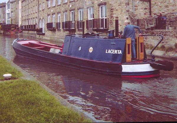 Lacerta on Staffordshire and Worcestershire Canal 2009.