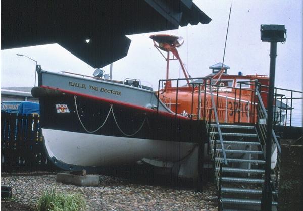 The Doctors - port bow view