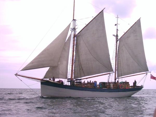 SILVERY LIGHT -  port side