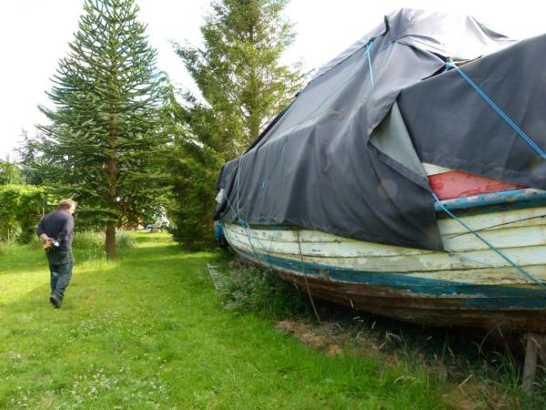 Elizabeth Simpson - July 2011, port side, under cover