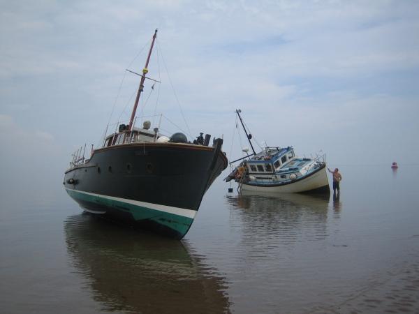 Drying out on Roger Sands, August 2009
