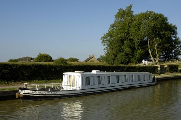 Lady Hatherton alongside - port bow