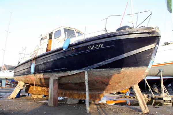SULAIR starboard bow