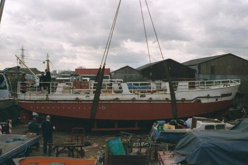 Tristan - starboard view in hoist