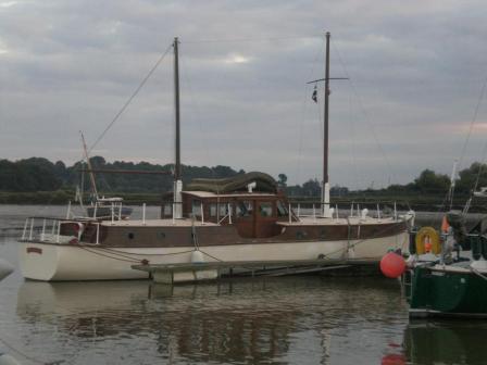 Nyctea - starboard view