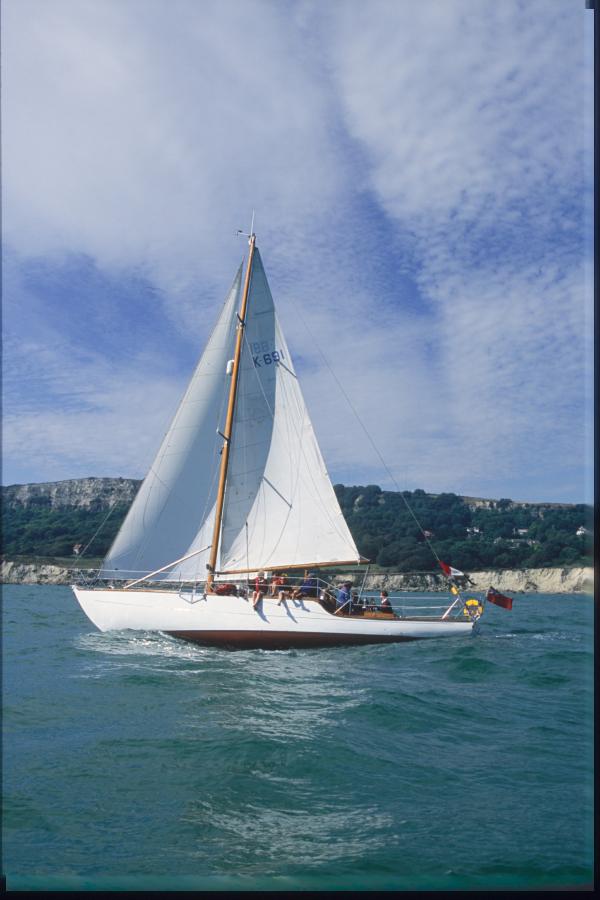 Huff of Arklow - sailing, port side view