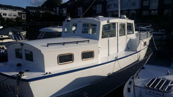 starboard side view