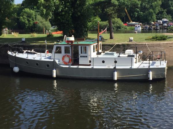Ouse Patrol on River Trent