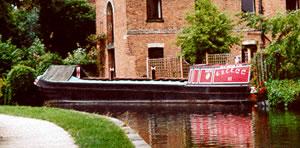 BATH - moored at Retford, Chesterfield Canal. Port side. Ref: 15/bath5.gif