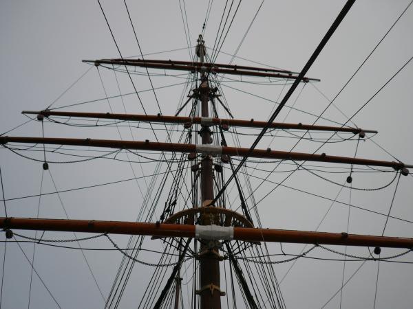 Discovery - looking aloft