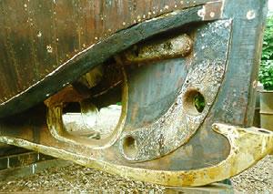 TRIMILIA - bronze prop and tunnel. Port looking forward.