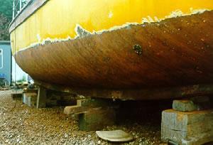 TRIMILIA - hauled out and scrapped for repainting. Starboard side amidships looking aft.