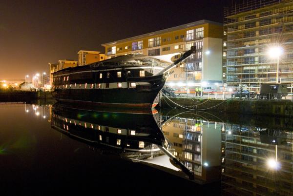 Unicorn - bow view at night