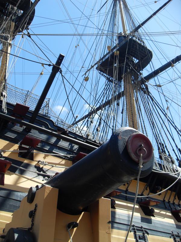 Victory cannons