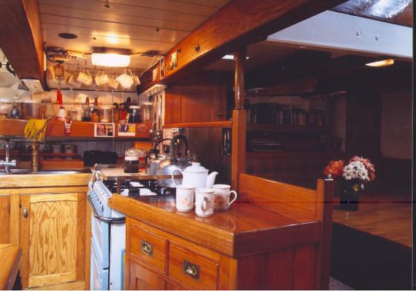 PROVIDENT - galley