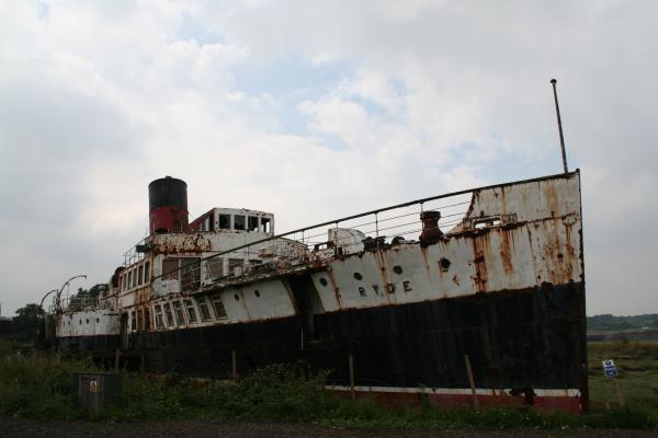 Ryde - starboard bow