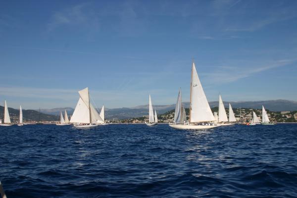KELPIE racing