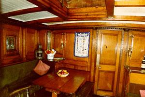 NELL - main saloon.
