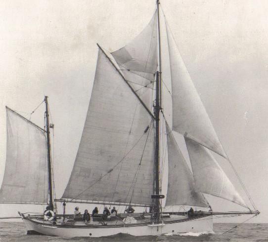 NELL - under sail - starboard side.