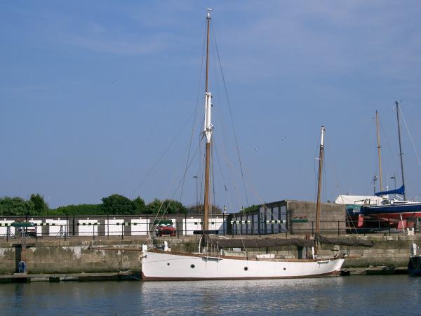 Nell - port side view