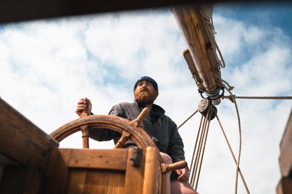 Helmsman