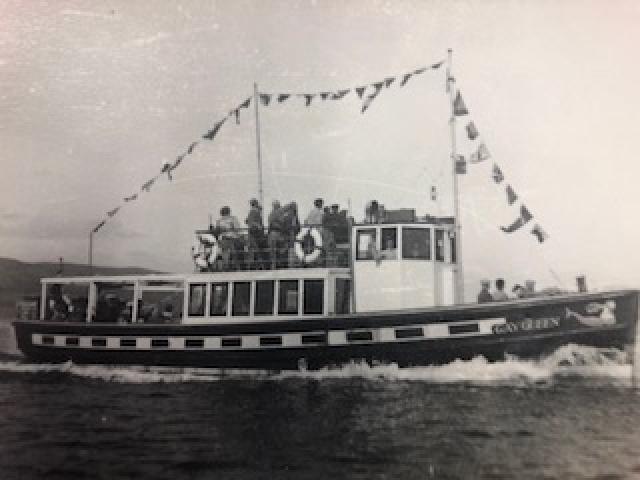 Dorset Queen - underway