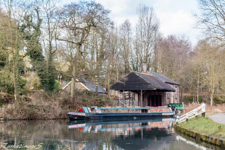 Photo Comp 2018 entry - Arriving at the Wharf, by Mike Cantrell