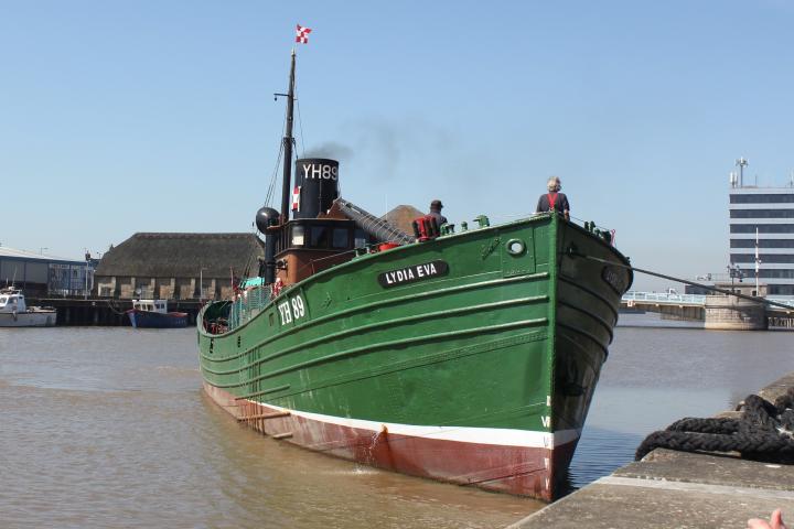 Photo Comp 2018 entry - Lydia Eva casting off, by David Cansick