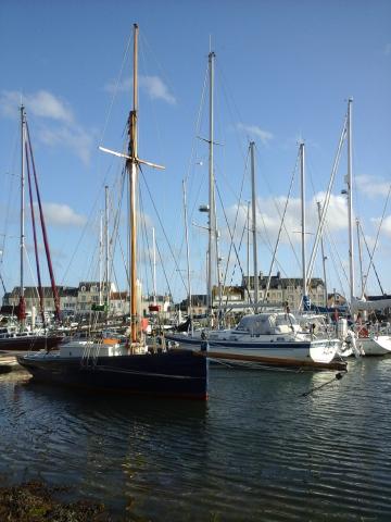 Sybil of Wivenhoe - moored