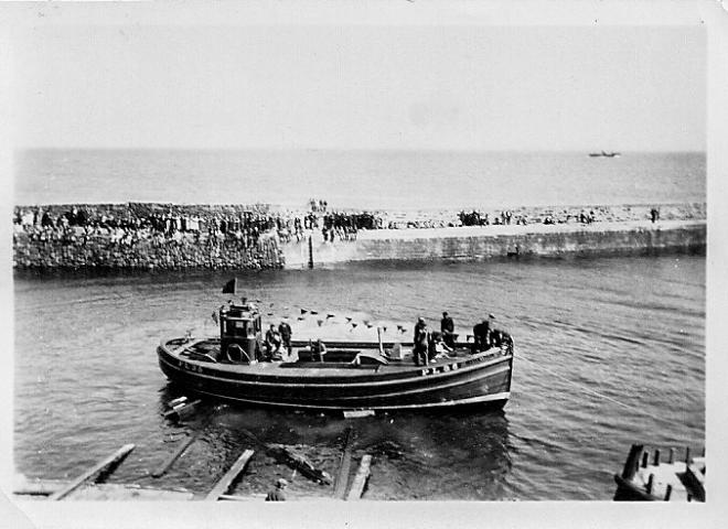 Manx Beauty at Cellardyke Harbour 1937