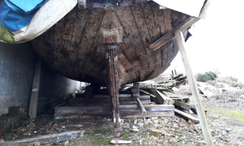 GLADYS hull and keel 