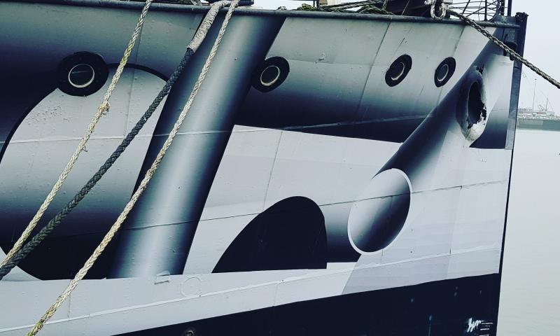 HMS President 2020 bow