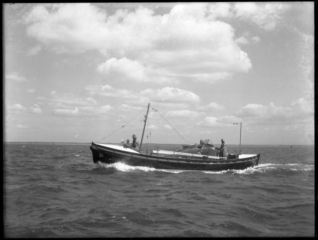 William and Laura at trials, Isle of Wight on 6th July 1949