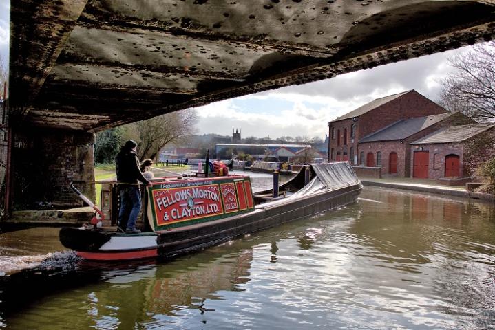 Coal boat Roach at Tipton