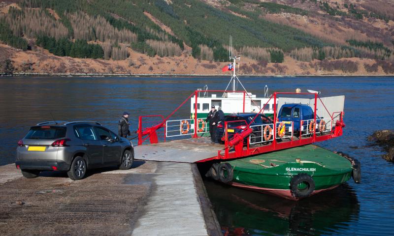 MV Glenachulish - the turntable in action