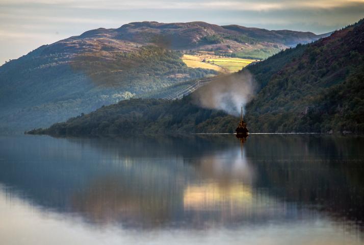 The VIC 32 approaching Fort Augustus