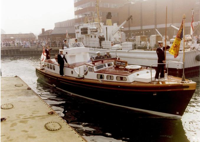 Queen & Duke of Edinburgh onboard Green Parrot at HMS Vernon 1976