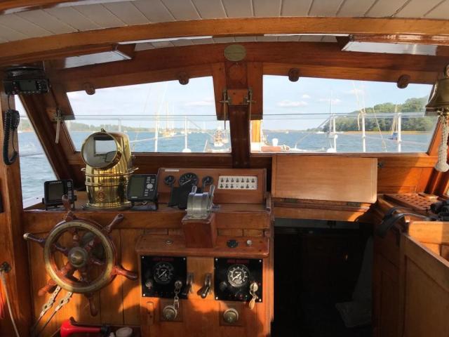 Blade wheelhouse