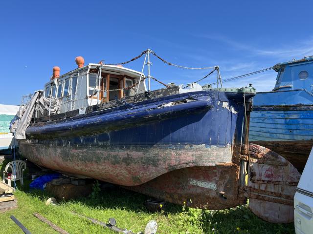 Dowager ashore at IBTC Lowestoft for sale Sept 2023