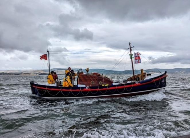 Photo Competition 2023 - The Elliott Gill travelling from Watchet to Minehead, by John Pearman