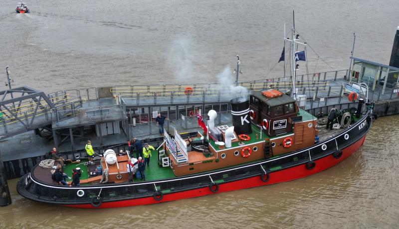 Photo Competition 2023 - Tug Kent starting up by Jason Arthur