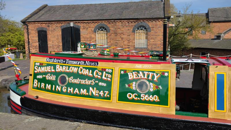 BEATTY boatman's cabin, signwriting detail