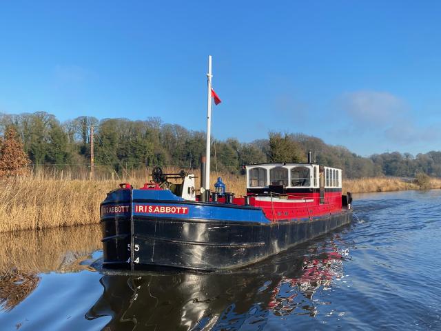 Iris Abbott cruising