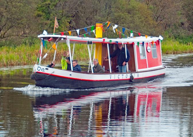 Victoria on Forth and Clyde Canal 2011