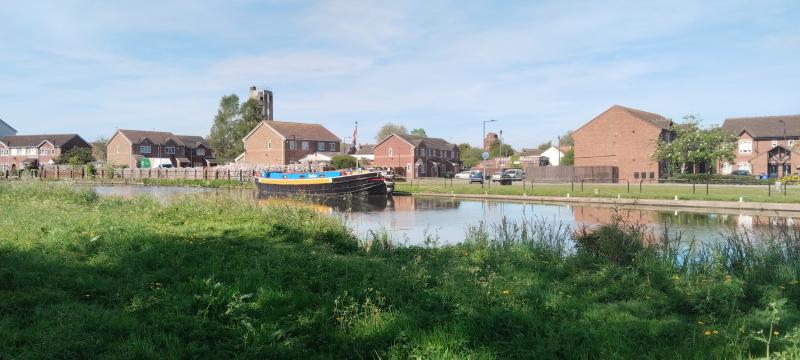 Pauline - Moored