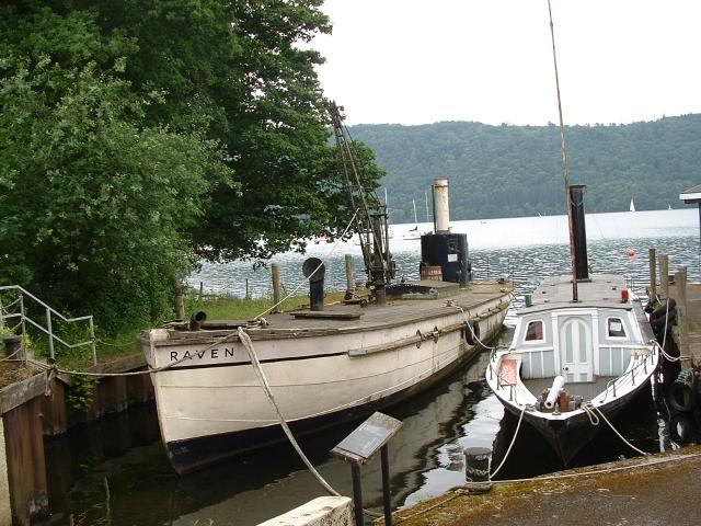 Raven - port side view, next to Esperance