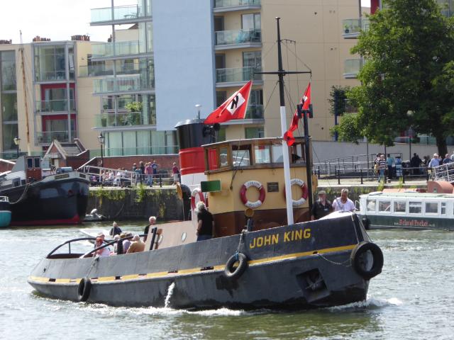 starboard bow view