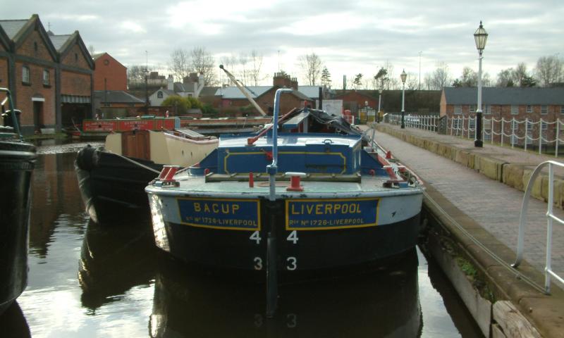 Bacup alongside at Ellesmere Port